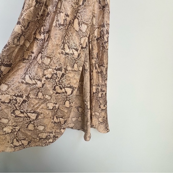 Banana Republic Dreamer 100% Silk Maxi Dress Snake Print Slip Tank Small Luxury - Picture 8 of 16